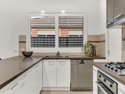 6 Brummel Street, Craigieburn - Thumbnail 4