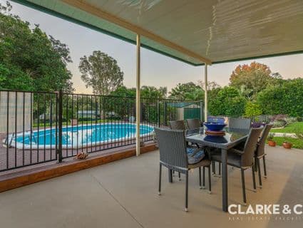 10 Ridgemount Place, Glass House Mountains - Image 1