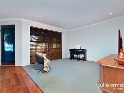 77 Marginson Drive, Landsdale - Thumbnail 7