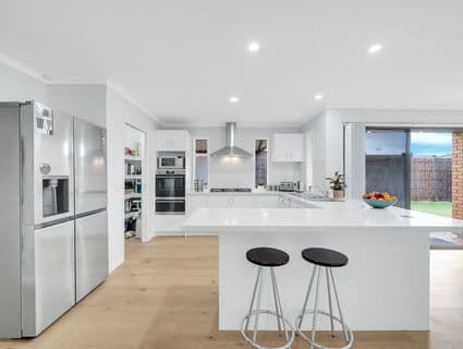 8 Barcoo Street, Manor Lakes - Thumbnail 8