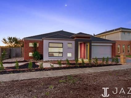 246 Boardwalk Boulevard, Point Cook - Thumbnail 2