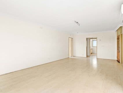 11 Heathmont Close, Frankston - Thumbnail 3