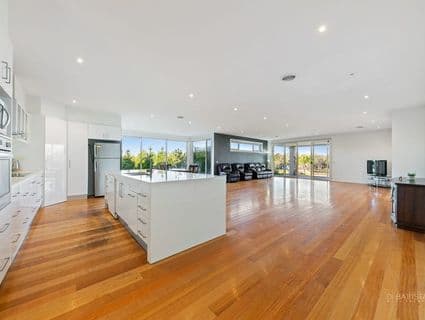 4 Rangeview Close, Mickleham - Thumbnail 8