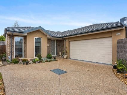 3/30 Warranilla Avenue, Rosebud - Image 1