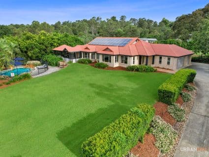 8 Dudley Court, Bunya - Thumbnail 3