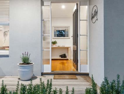 99 Lindrum Road, Frankston - Thumbnail 2