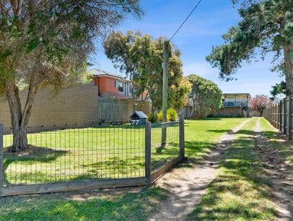 77 Dromana Parade, Safety Beach - Thumbnail 3
