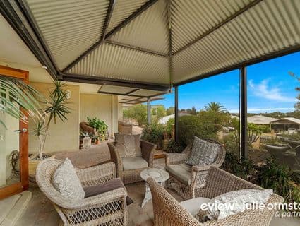 19 Lakehill Gardens, Edgewater - Thumbnail 4