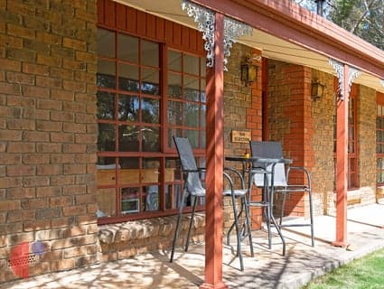 12 Wyndham Drive, Coromandel Valley - Thumbnail 2