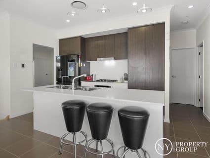 33/99 Brookwater Drive, Brookwater - Thumbnail 6