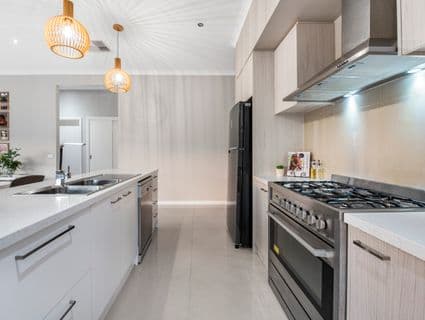 112 Manna Gum Drive, Pakenham - Thumbnail 3