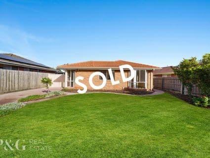 21 Karrum Karrum Court, Narre Warren South - Image 1