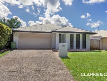 27 Lapwing Circuit, Beerwah - Image 1