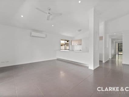 27 Lapwing Circuit, Beerwah - Thumbnail 2