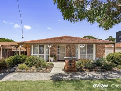 2/2 Swanpool Avenue, Chelsea - Image 1
