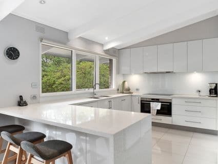 1 Wandana Court, Frankston South - Thumbnail 2