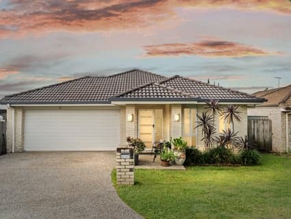 8 Corymbia Close, Narangba - Image 1
