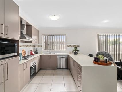 8 Corymbia Close, Narangba - Thumbnail 3