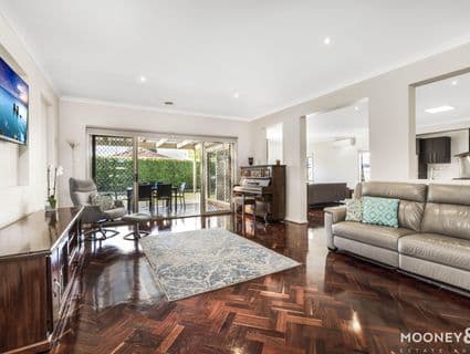 40 Phoenix Avenue, Cranbourne - Thumbnail 3