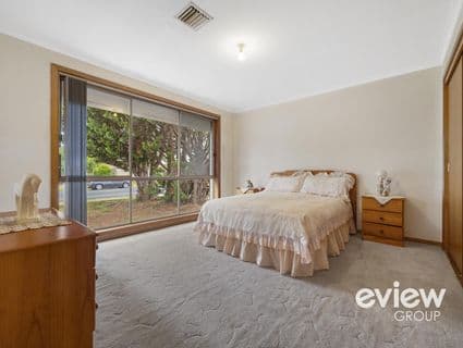 148 Lady Nelson Way, Taylors Lakes - Thumbnail 4