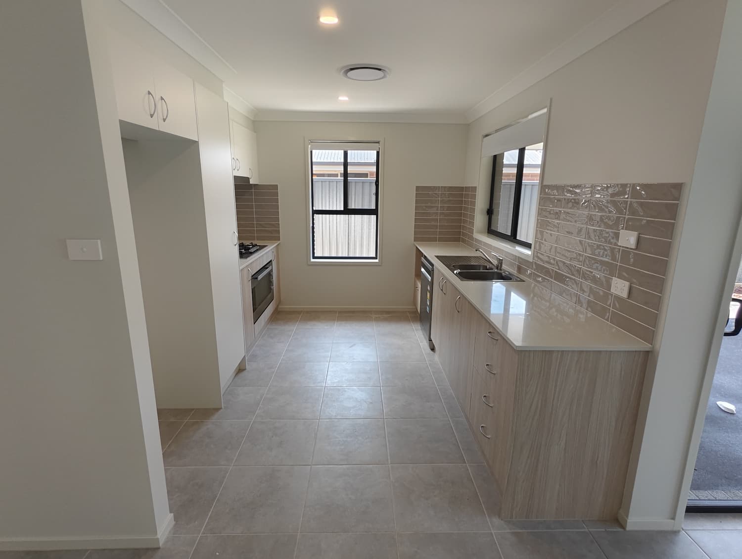 68A Wicklow Rd Chisholm, Chisholm - Thumbnail 2