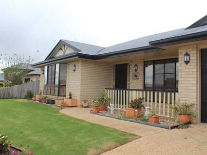 24 Hinchliffe Drive, Kearneys Spring - Thumbnail 6