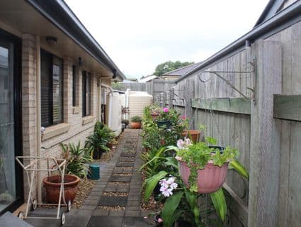 24 Hinchliffe Drive, Kearneys Spring - Thumbnail 7