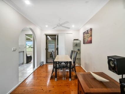 404, Belmont North - Thumbnail 4