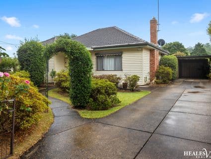 35 Thomas Road, Healesville - Image 1