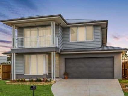 404, Catherine Hill Bay - Image 1