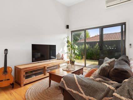 4 Sebroff Street, Frankston - Thumbnail 5