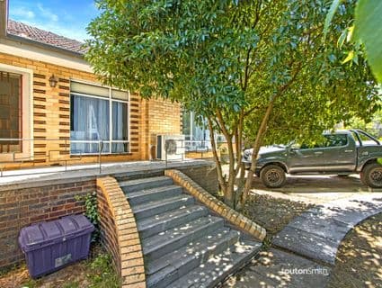1/4 Bennison Street, Croydon - Image 1