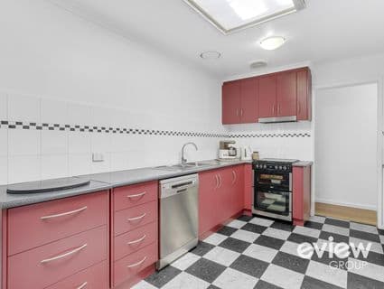 59 Dunsterville Crescent, Frankston - Thumbnail 5