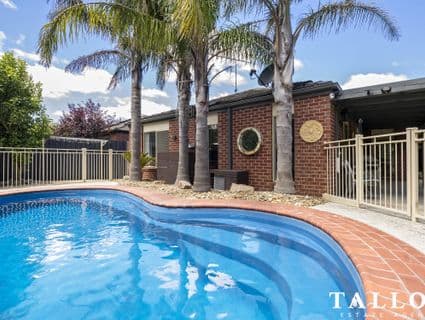 9 Windrest Place, Hastings - Image 1