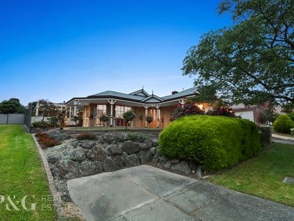 13 Frederick Rise, Narre Warren South - Thumbnail 2