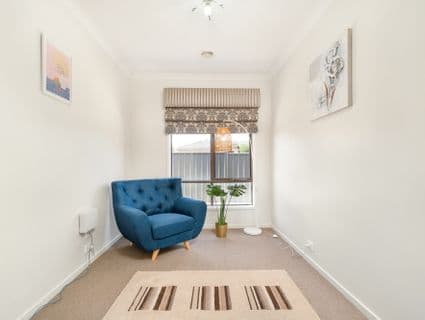 1 Koomba Street, Manor Lakes - Thumbnail 3