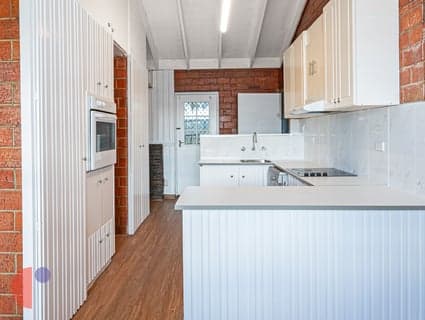 404, Flagstaff Hill - Thumbnail 6