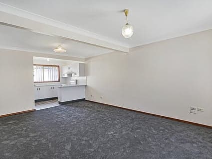 1/4 Emily Street, Marks Point - Thumbnail 3