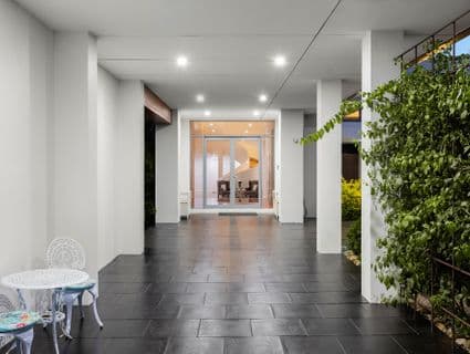 29 Namnan Way, Gisborne South - Thumbnail 3