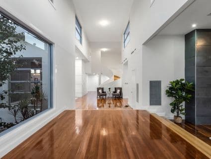 29 Namnan Way, Gisborne South - Thumbnail 4