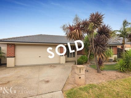 6 Vanessa Circuit, Pakenham - Image 1