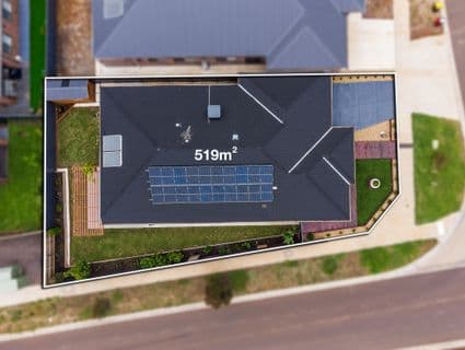 58 Wonnangatta Crescent, Weir Views - Thumbnail 2