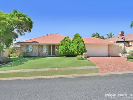 16 Ardrossan Loop, Kingsley - Image 1