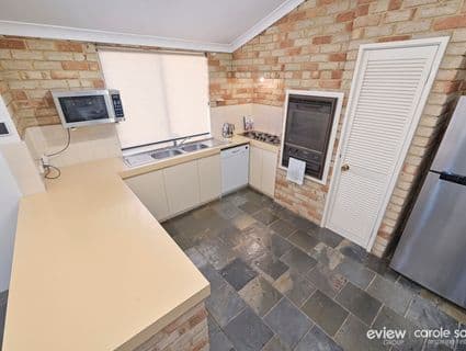 16 Ardrossan Loop, Kingsley - Thumbnail 3