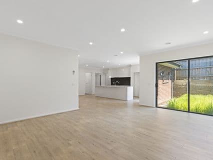 4/62 Croydondale Drive, Mooroolbark - Thumbnail 3