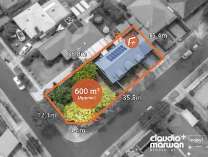44 Grevillia Road, Oak Park - Thumbnail 2