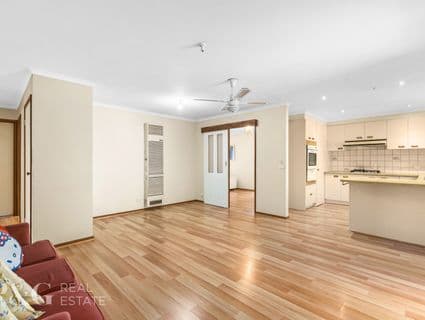 42 Huntington Drive, Hampton Park - Thumbnail 2