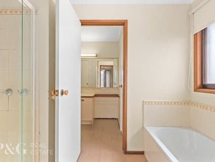 42 Huntington Drive, Hampton Park - Thumbnail 8