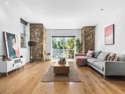 1/2-10 Teague Avenue, Mentone - Image 1