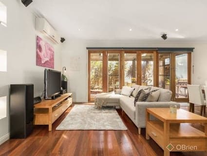11 Ferncroft Court, Berwick - Thumbnail 3